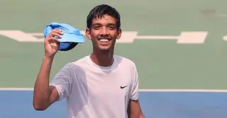 ওয়ার্ল্ড টেনিস ট্যুরে ভারতের শৌনককে হারিয়ে সেমিফাইনালে জারিফ